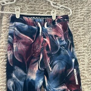Boys Abercrombie kids joggers. 9/10.